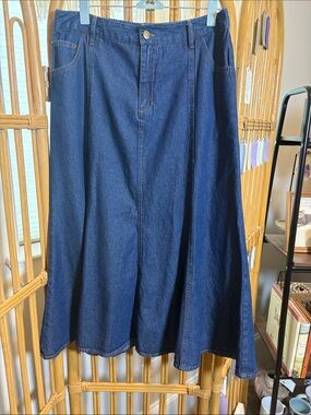 Studio West denim skirt 100% cotton